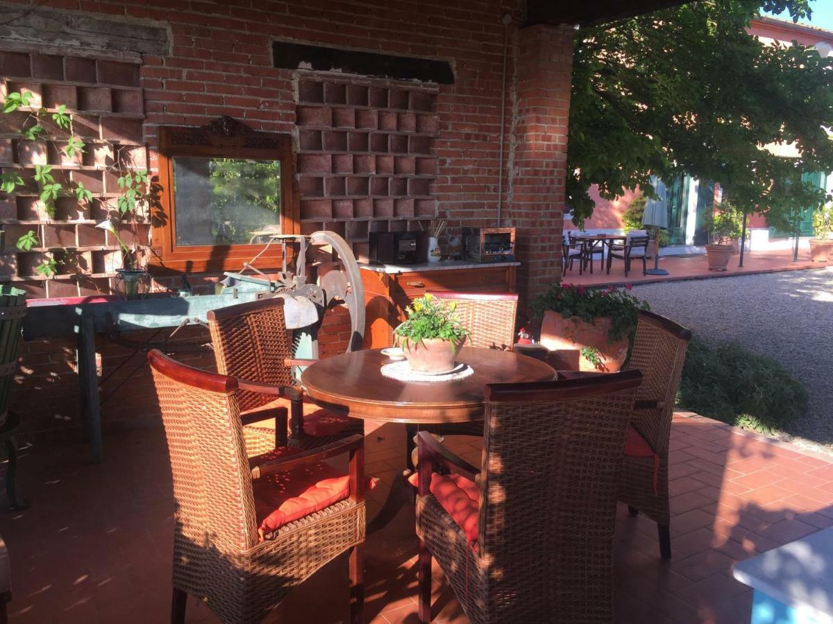 Agriturismo Podere Marchiano Larciano Eksteriør bilde